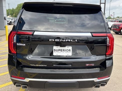 New 2026 GMC Yukon Denali w/ Denali Reserve Package AWD/4WD image 4