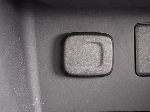 Used 2021 GMC Acadia AT4 w/ LPO, Floor Liner Package AWD/4WD image 29