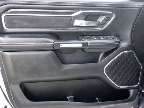 Used 2024 RAM 1500 Laramie image 10