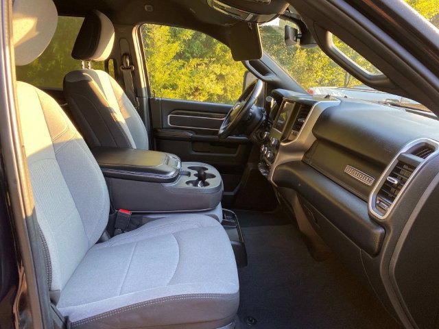Used 2024 RAM 2500 Big Horn AWD/4WD image 35