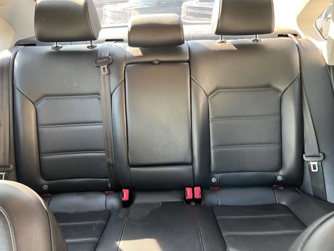 Used 2019 Volkswagen Passat 2.0T Wolfsburg w/ Wheels & Sunroof Package FWD image 20