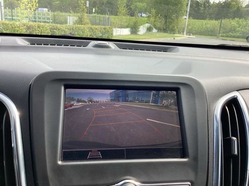 Used 2023 Chevrolet Equinox LT image 15