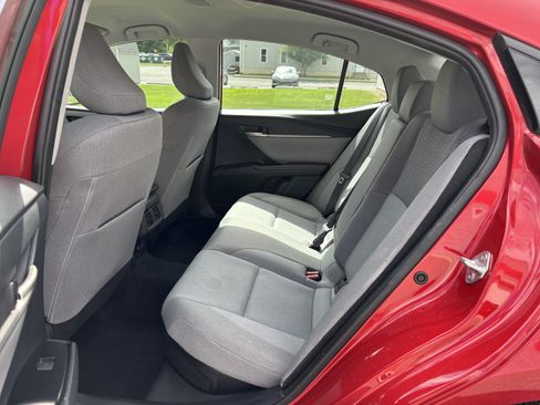 Used 2025 Toyota Camry LE w/ Convenience Package FWD image 14