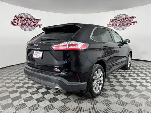 Used 2023 Ford Edge Titanium AWD/4WD image 7