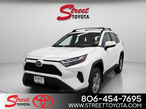 Used 2025 Toyota RAV4 XLE w/ Weather Package AWD/4WD image 1