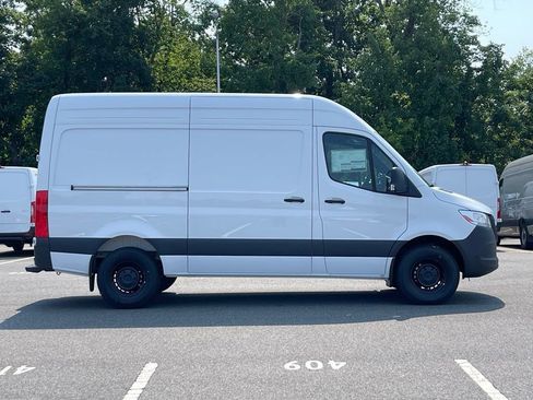 New 2026 Mercedes-Benz Sprinter 2500 image 3