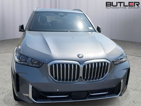 Used 2024 BMW X5 sDrive40i w/ Premium Package RWD image 5