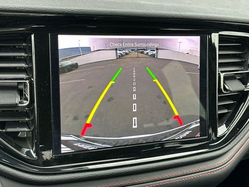 Used 2023 Dodge Durango GT image 27