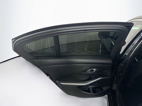 Used 2025 BMW 330i xDrive Sedan image 27