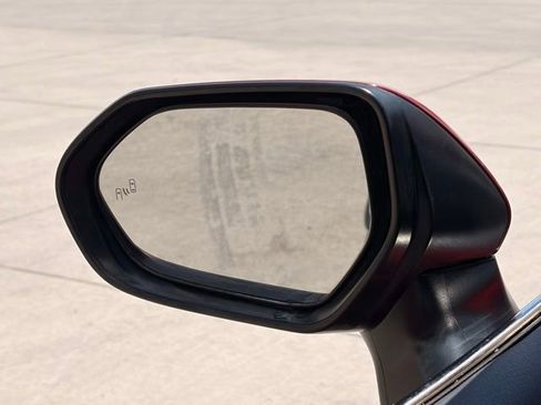 Used 2022 Toyota Camry XLE w/ Carpet Mat Package (TMS) FWD image 6