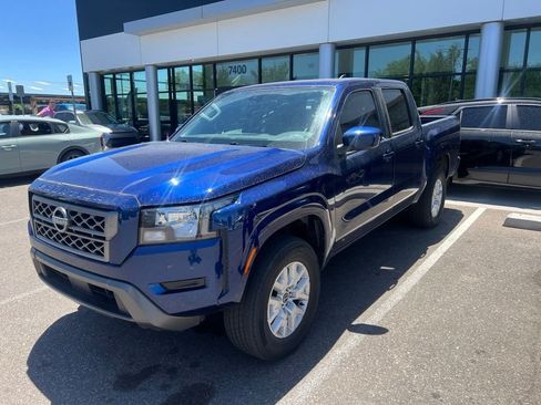 Used 2022 Nissan Frontier SV AWD/4WD image 1