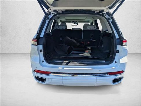 Used 2023 Jeep Grand Cherokee Overland w/ Adv Protech Group III image 7