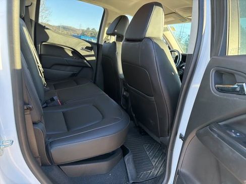 Used 2022 GMC Canyon Elevation w/ Elevation Premium Package image 11