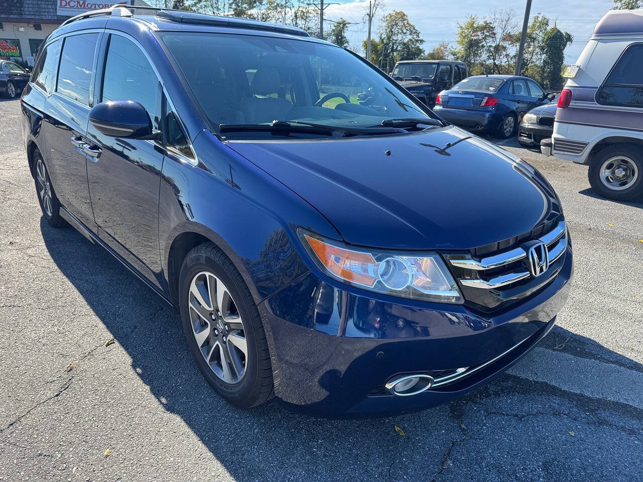 Used 2015 Honda Odyssey Touring image 11
