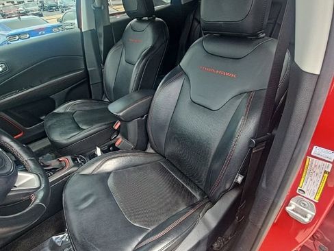 Used 2018 Jeep Compass Trailhawk w/ Leather Interior Group image 18