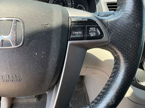 Used 2014 Honda Odyssey EX-L image 13