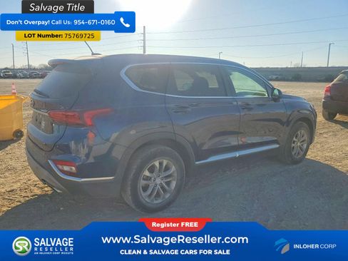 Used 2020 Hyundai Santa Fe SE image 4