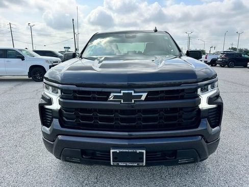 Used 2024 Chevrolet Silverado 1500 RST AWD/4WD image 9