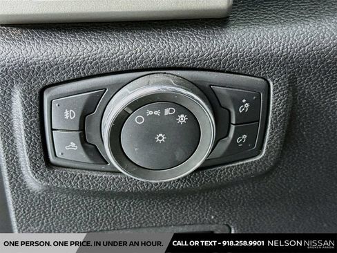 Used 2017 Ford F450 Lariat w/ Lariat Ultimate Package AWD/4WD image 10