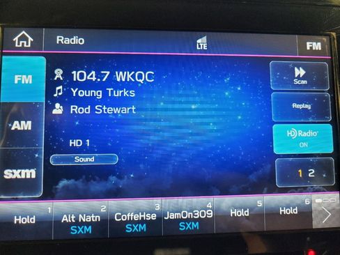 Used 2019 Subaru Ascent Touring AWD/4WD image 25