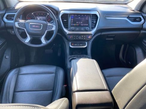 Certified 2023 GMC Acadia SLT image 6