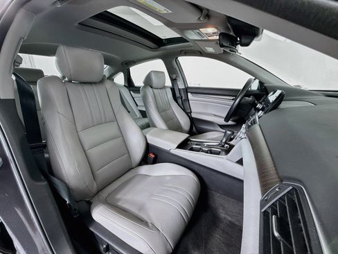 Used 2018 Honda Accord EX-L image 26
