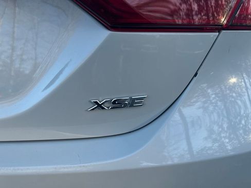 Used 2023 Toyota Camry XSE image 13