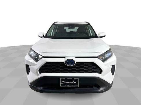 Used 2022 Toyota RAV4 LE AWD/4WD image 3