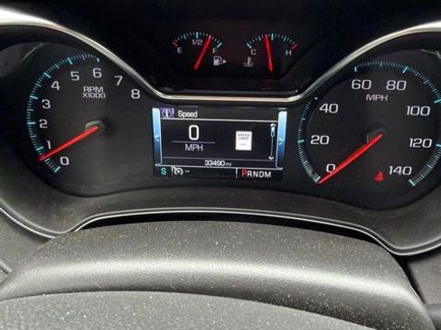 Used 2017 Chevrolet Impala Premier w/ Enhanced Convenience Package FWD image 13