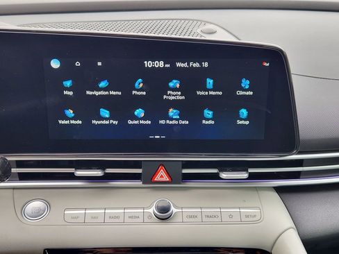 New 2026 Hyundai Elantra Limited FWD image 11