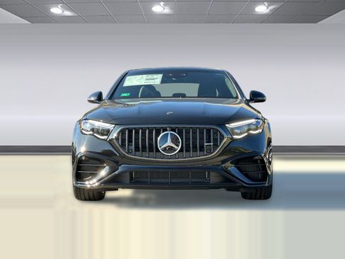 New 2026 Mercedes-Benz E 53 AMG e 4MATIC Sedan image 5