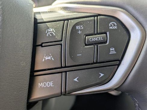 Used 2025 Lexus NX 250 FWD w/ Cold Area Package image 10