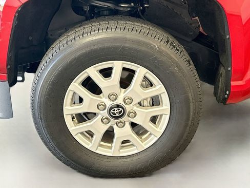 Used 2026 Toyota Tacoma SR5 AWD/4WD image 26