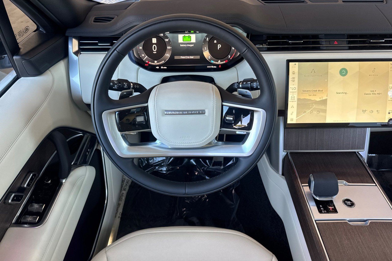 New 2026 Land Rover Range Rover SE AWD/4WD image 16