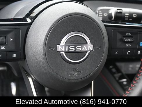Used 2025 Nissan Kicks SR w/ Illumination Package AWD/4WD image 10
