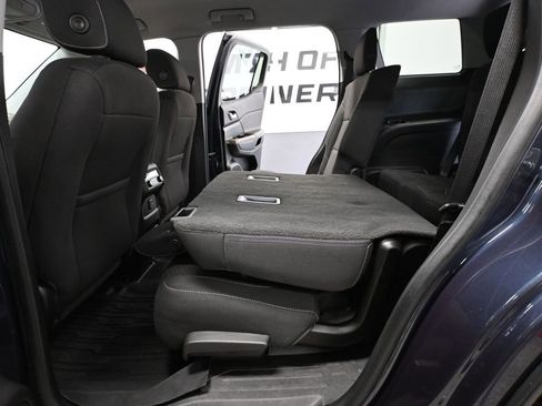 Used 2019 GMC Acadia SLE w/ Driver Alert Package I image 40