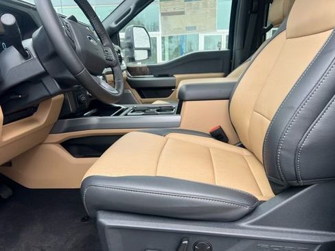 New 2026 Ford F350 Lariat RWD image 4