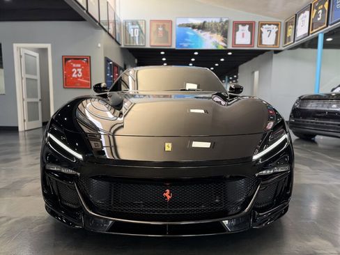 Used 2025 Ferrari Purosangue AWD/4WD image 3