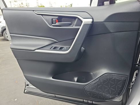 Used 2025 Toyota RAV4 LE FWD image 26