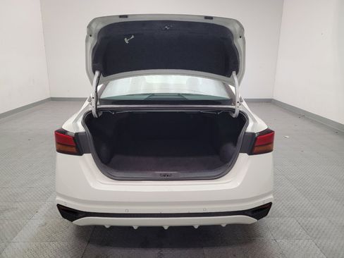 Used 2025 Nissan Altima 2.5 SV FWD image 29