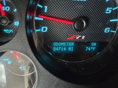 Used 2011 GMC Sierra 1500 SLE w/ All-Terrain Package image 21