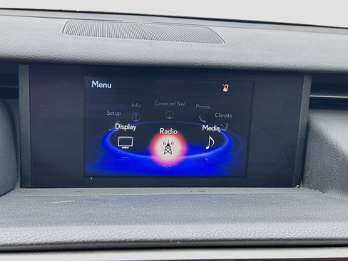 Used 2020 Lexus IS 300 F Sport w/ F Sport Package RWD image 9