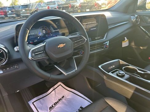 New 2026 Chevrolet Equinox LT w/ Convenience Package II image 33