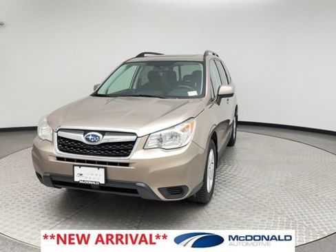 Used 2015 Subaru Forester 2.5i Premium AWD/4WD image 7