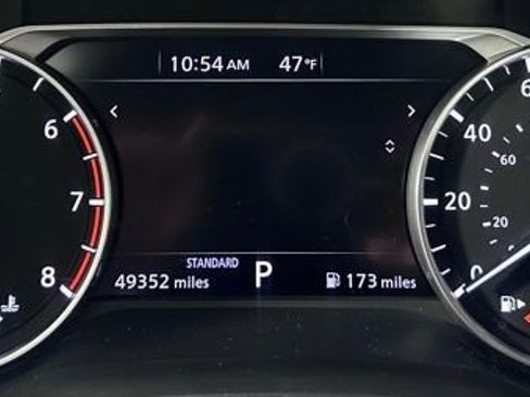 Used 2022 Nissan Rogue SV FWD image 18
