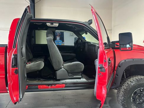 Used 2003 Chevrolet Silverado 1500 LS w/ Off-Road Package image 18