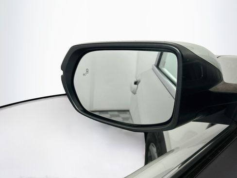 Used 2019 Honda CR-V EX image 16