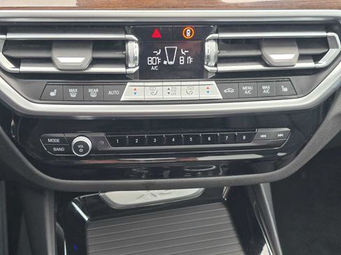 Used 2024 BMW X3 xDrive30i image 32