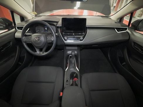 Certified 2023 Toyota Corolla LE image 21