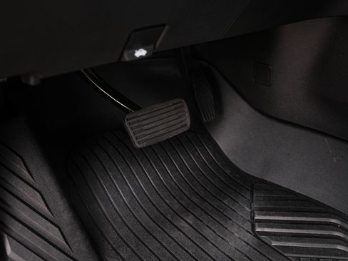 Used 2026 Chevrolet Silverado 1500 LT Trail Boss w/ LT Trail Boss Premium Package image 18